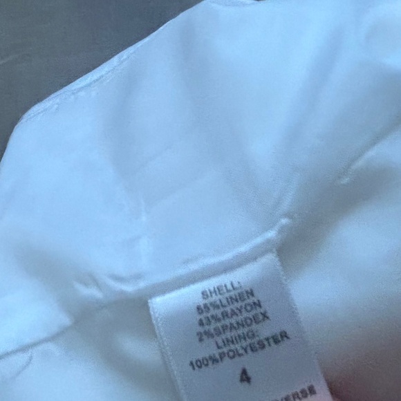 New York & Company Linen Pencil Skirt White Lined Size: 4 55% linen 45% Viscose - Picture 3 of 4